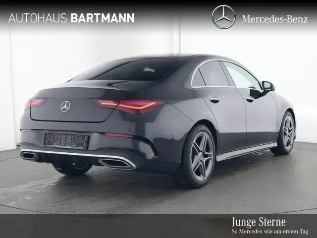 Mercedes-Benz CLA 220