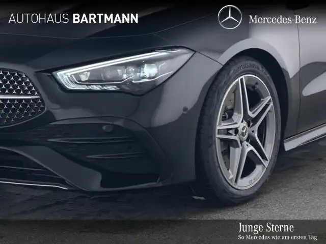 Mercedes-Benz CLA 220