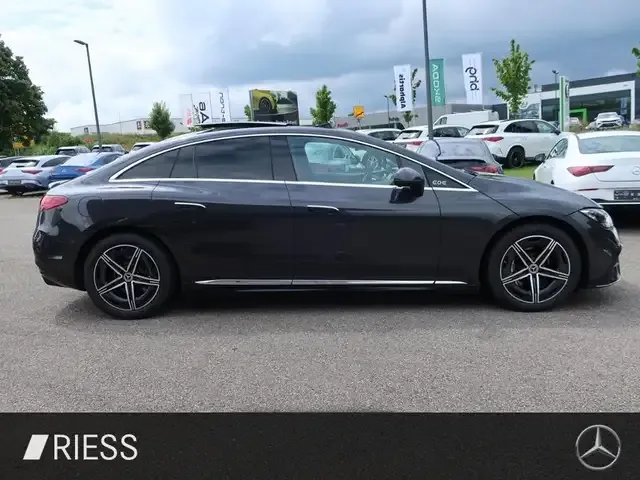 Mercedes-Benz EQE 350