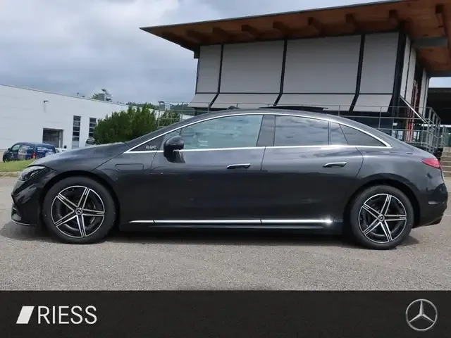 Mercedes-Benz EQE 350