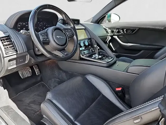 Jaguar F-Type