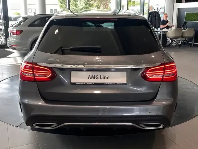 Mercedes-Benz C 220