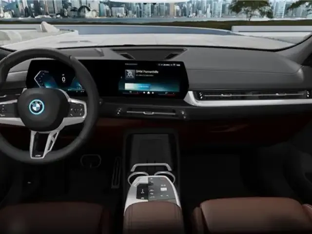 BMW iX2
