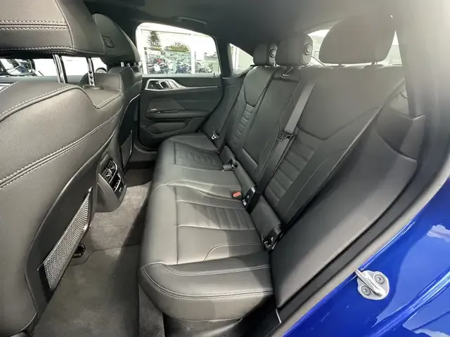 BMW 440