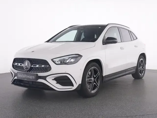 Mercedes-Benz GLA 200
