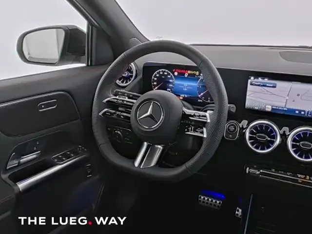 Mercedes-Benz GLA 200