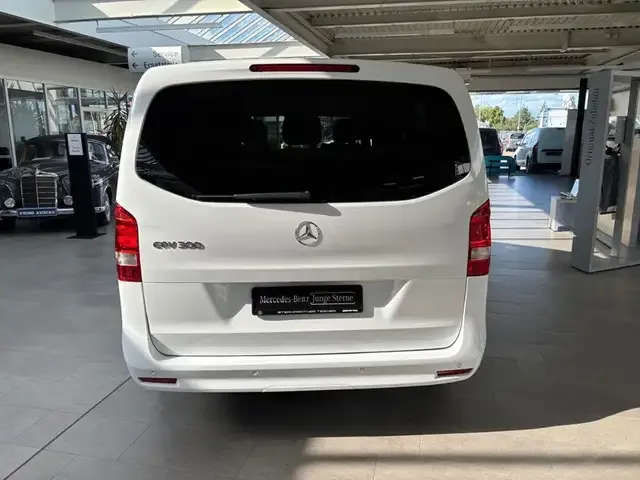 Mercedes-Benz EQV 300