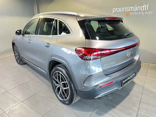 Mercedes-Benz EQA 250