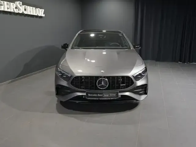 Mercedes-Benz A 35 AMG