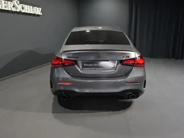 Mercedes-Benz A 35 AMG