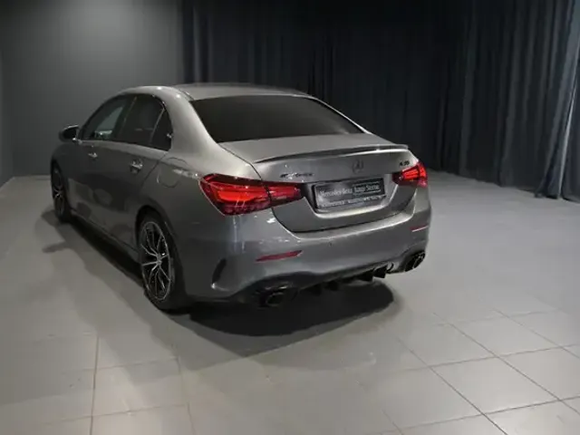 Mercedes-Benz A 35 AMG