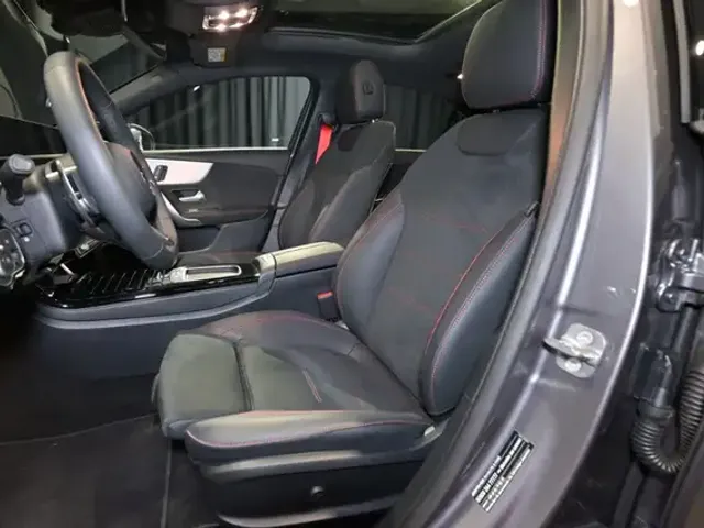 Mercedes-Benz A 35 AMG