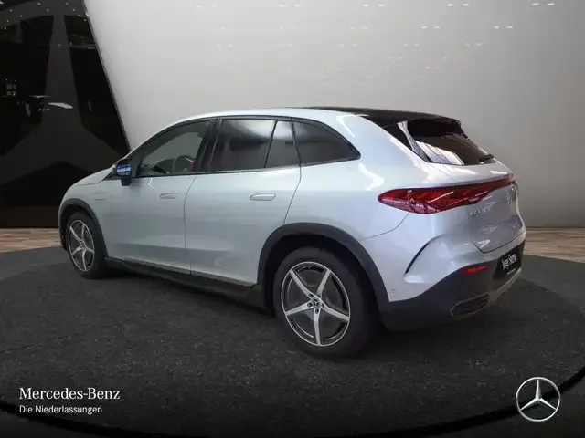 Mercedes-Benz EQE SUV