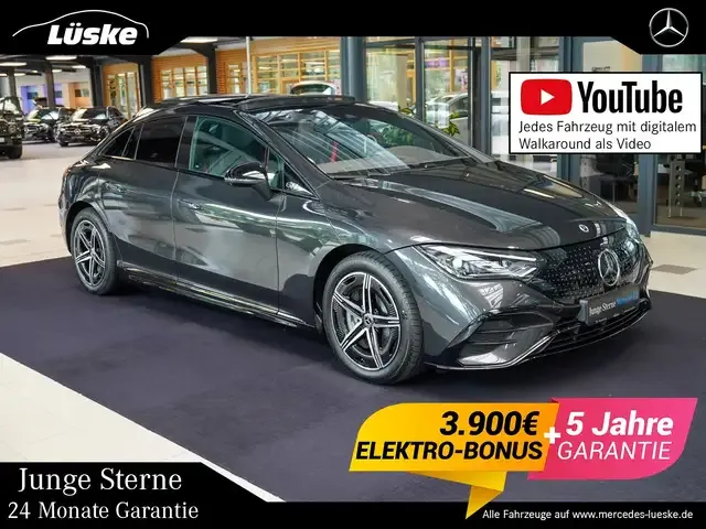 Mercedes-Benz EQE 300