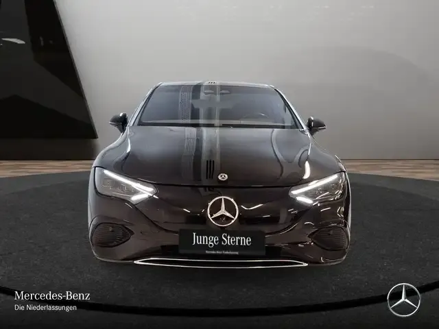 Mercedes-Benz EQE 350