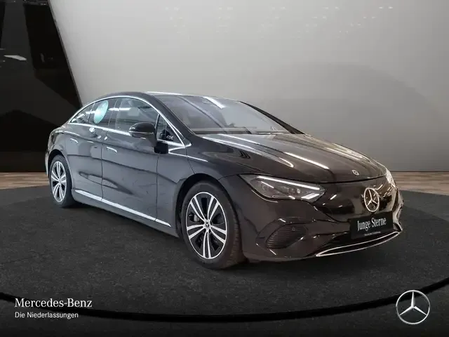 Mercedes-Benz EQE 350