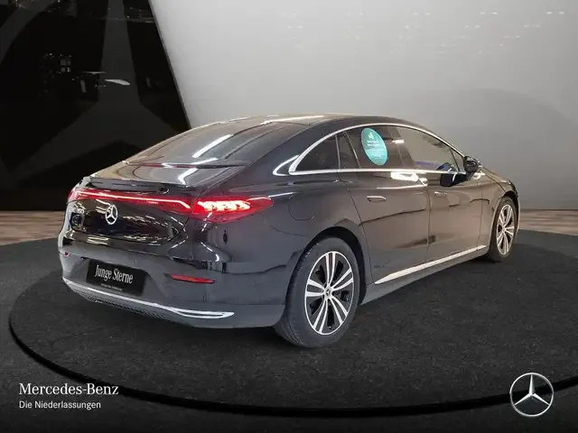 Mercedes-Benz EQE 350