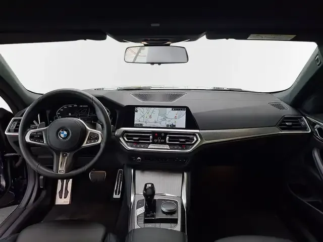 BMW 440