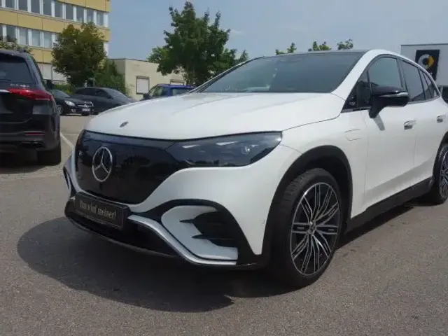 Mercedes-Benz EQE SUV