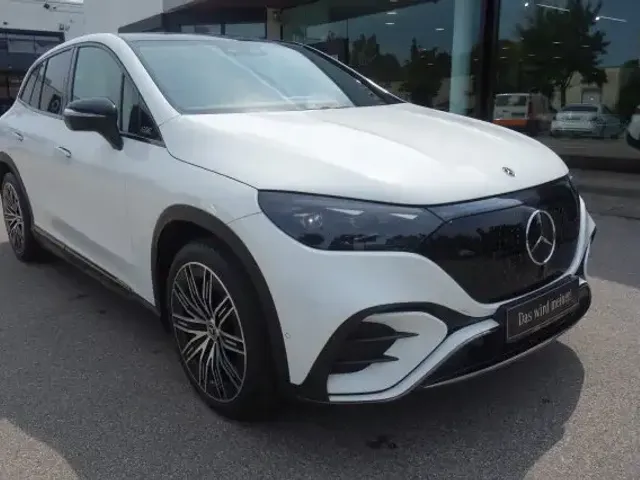 Mercedes-Benz EQE SUV