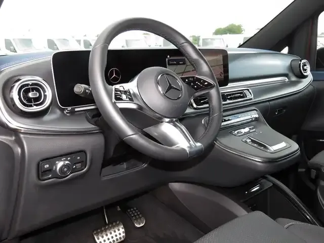 Mercedes-Benz EQV 300