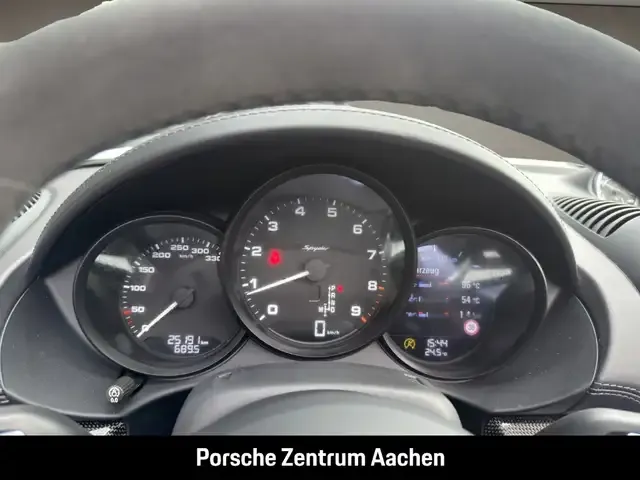 Porsche 718 Spyder