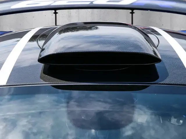 McLaren 620R