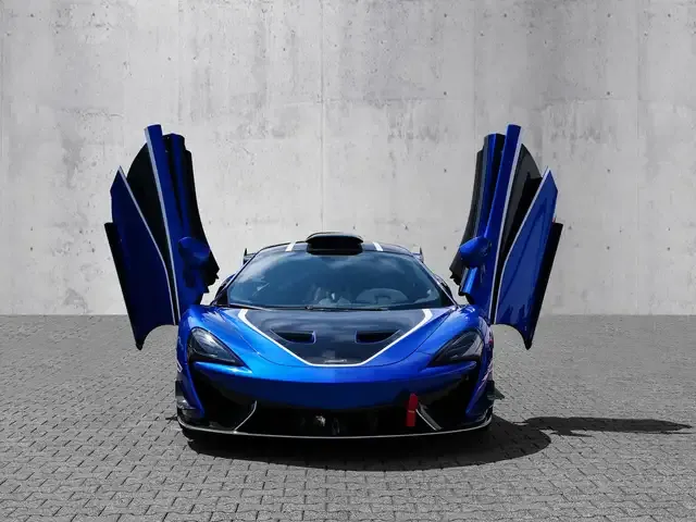 McLaren 620R