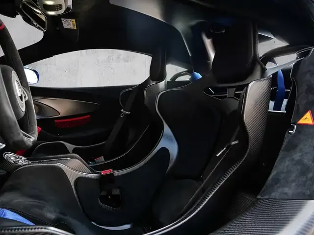 McLaren 620R