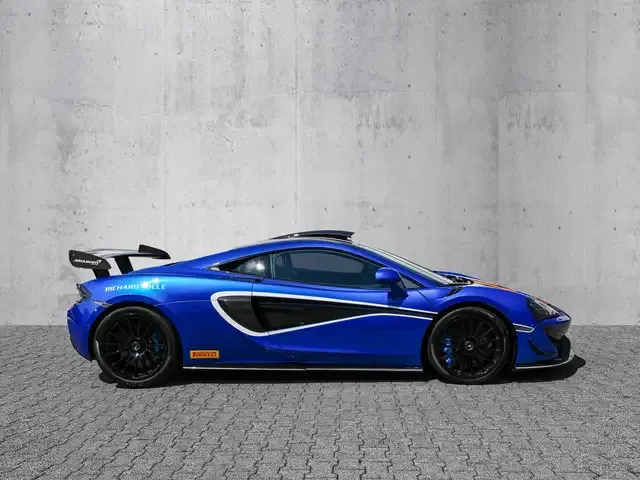 McLaren 620R