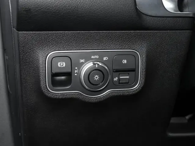 Mercedes-Benz EQB 250