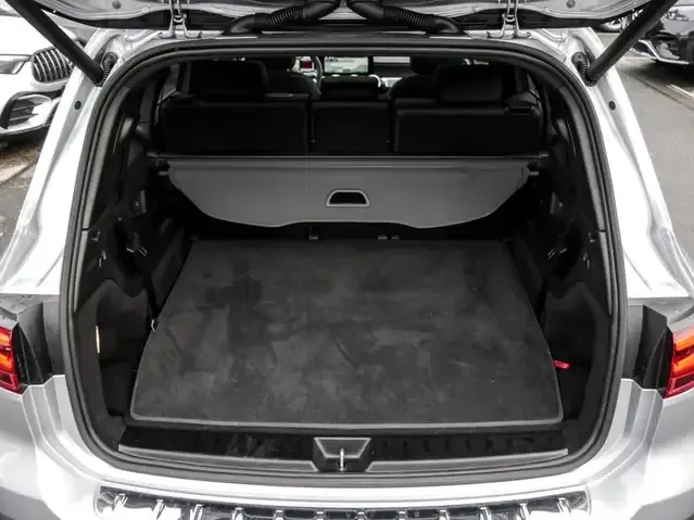 Mercedes-Benz EQB 250