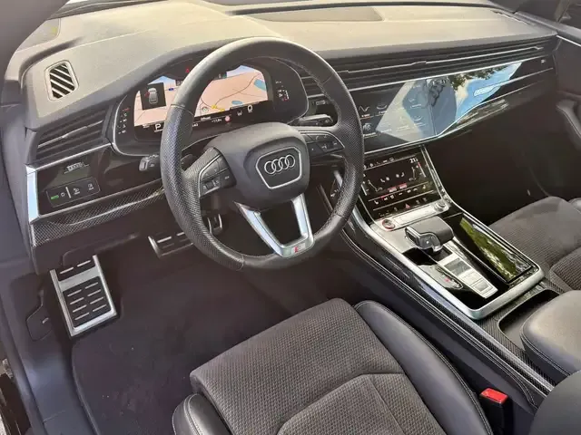 Audi SQ8