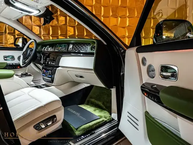 Rolls-Royce Phantom