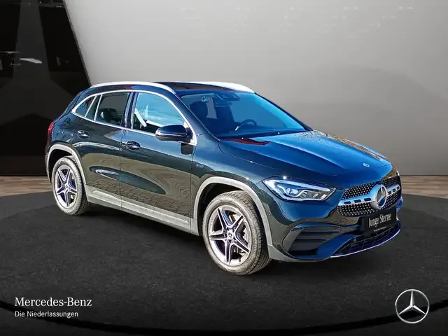 Mercedes-Benz GLA 250