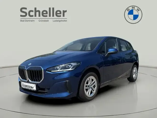BMW 220