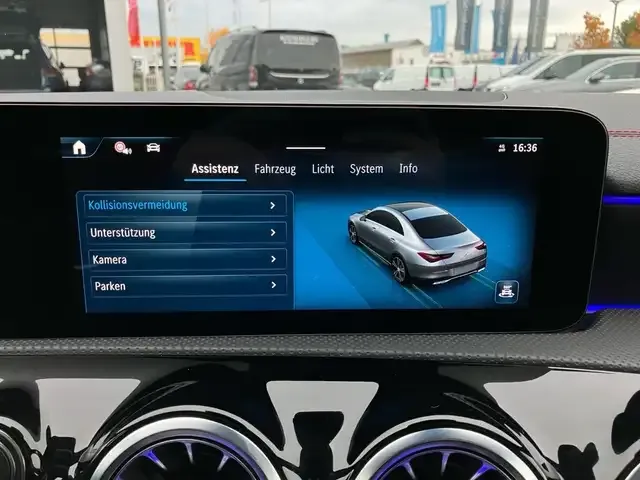 Mercedes-Benz CLA 200