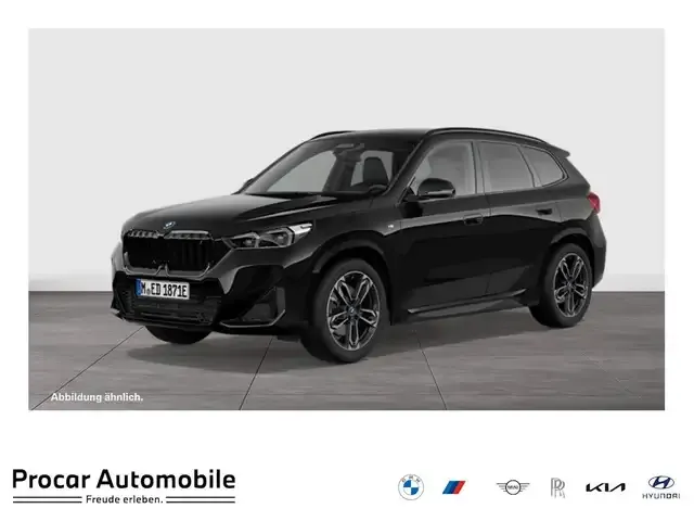 BMW iX1