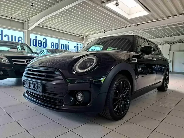 MINI Cooper Clubman