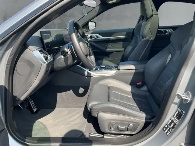 BMW 440
