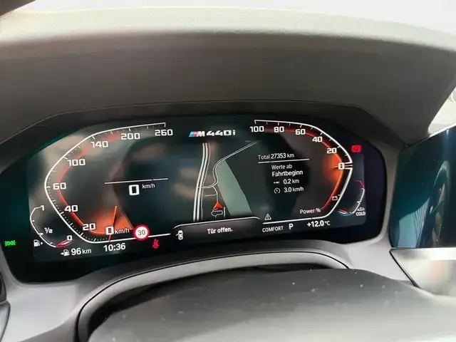 BMW 440
