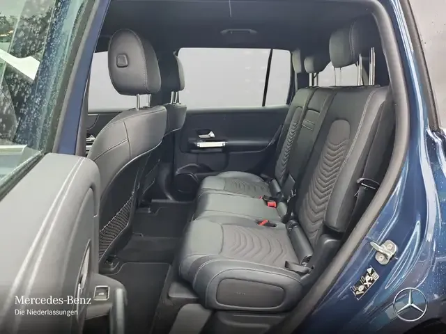 Mercedes-Benz EQB 250