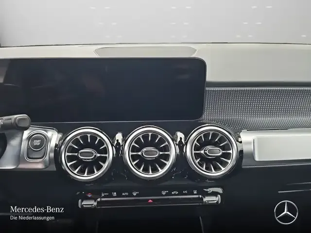 Mercedes-Benz EQB 250