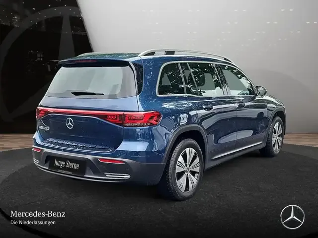 Mercedes-Benz EQB 250