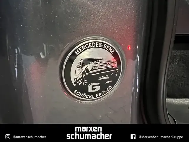 Mercedes-Benz G 400
