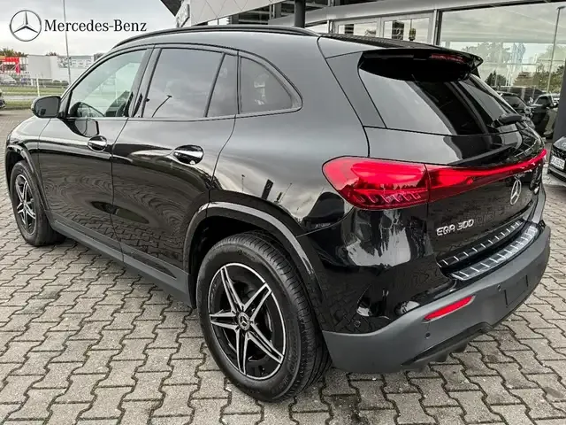 Mercedes-Benz EQA 300