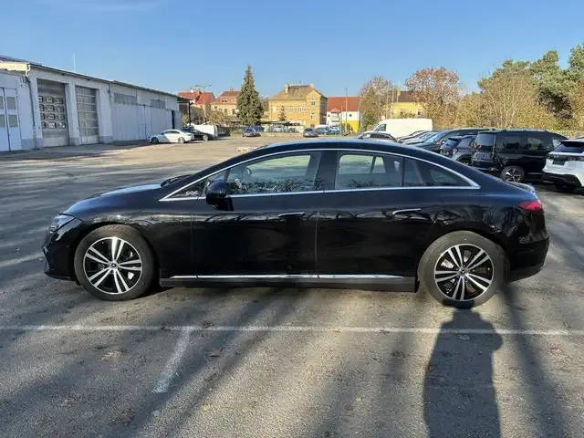 Mercedes-Benz EQE 350