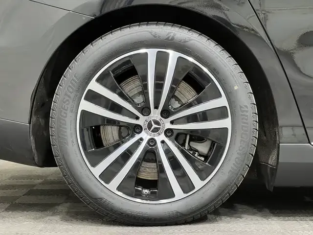 Mercedes-Benz EQE 350