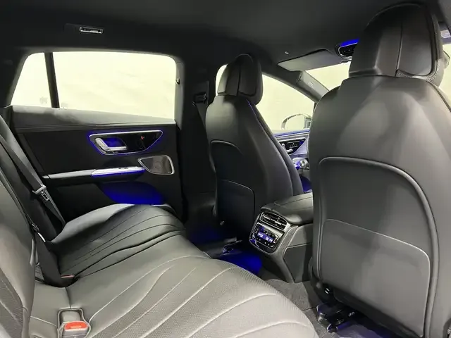 Mercedes-Benz EQE 350