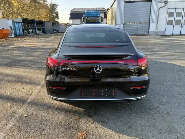 Mercedes-Benz EQE 350